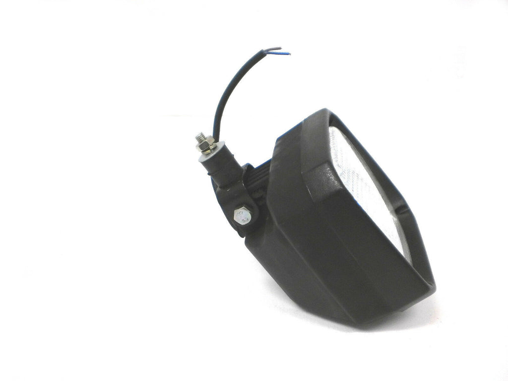 Flood light 5.5"x5.5" 12volt 55 watt halogen rubber 670 (J-14670)