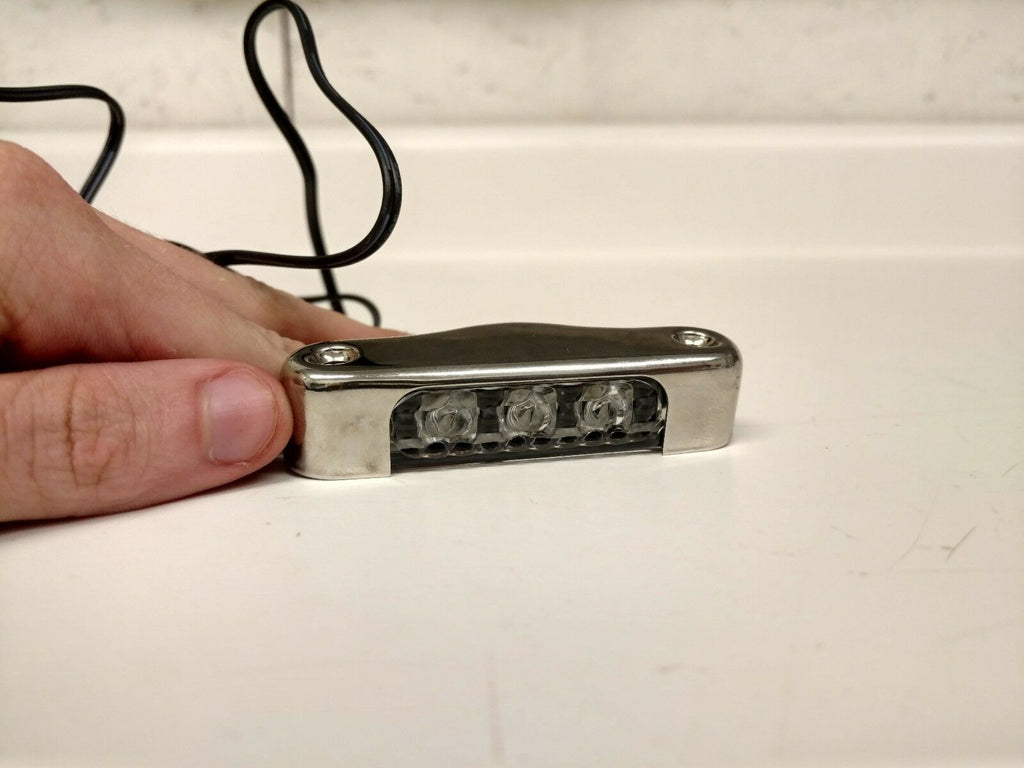 1 TecNiq Eon Linear Body Jade LED Light & Horizontal Case Boat Camper Trailer (E03-JSH0-1)