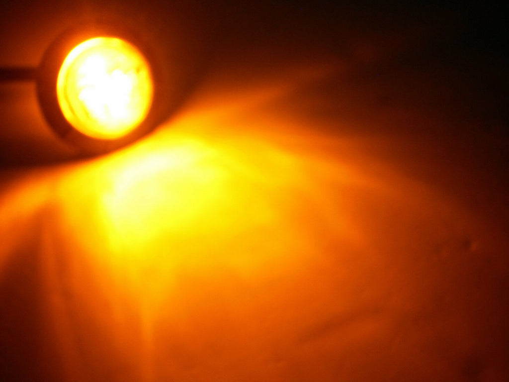 Maxxima M09400YCL Amber Clear 6 LED 1-1/4" Marker Light (M09400YCL)