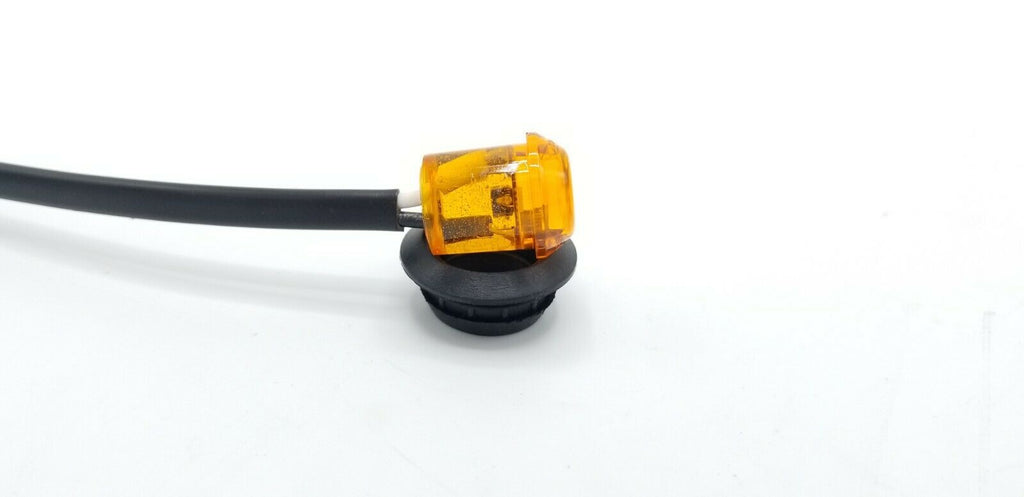 5 - Maxxima Light 3/4 Mini Amber 3 LED Clearance Marker Hot Spot Trailer (M09300Y-LOTOF5)