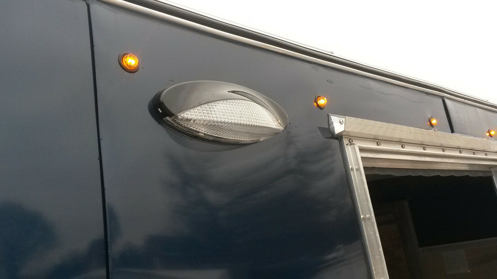 Kaper II Euro Style RV Porch LED Light White 18 Diode Surface Mount Black Base (L17-0004B)