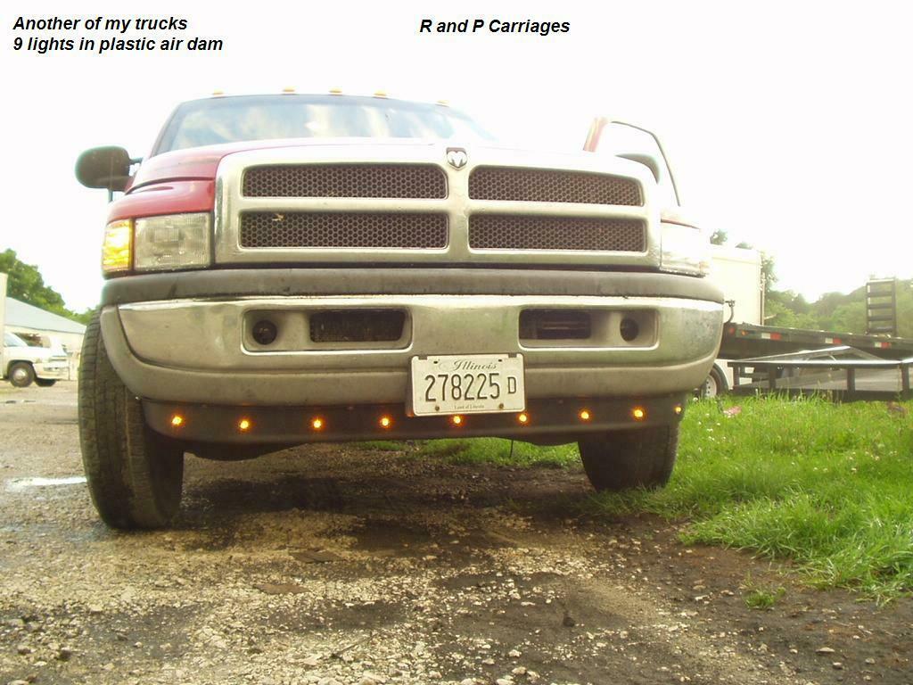 TEN - Maxxima M09400YCL Amber Clear 6 LED 1-1/4" Clearance Marker Light (M09400YCL-L10)